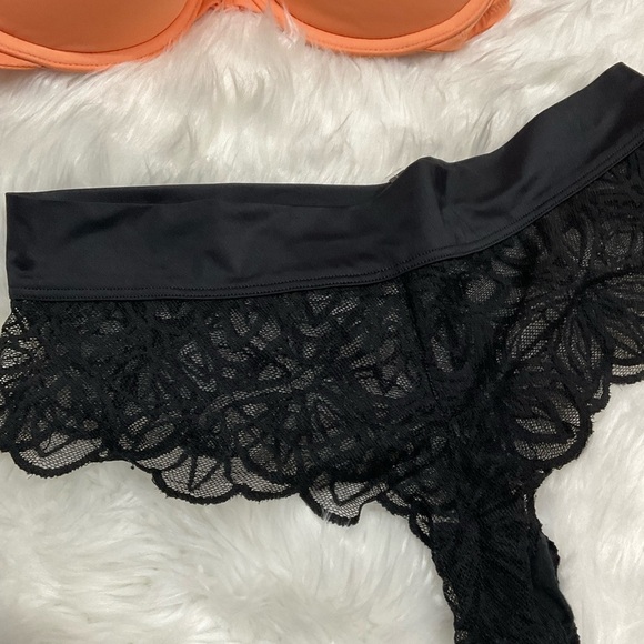 PINK Victoria's Secret Orange and Black Bra Intimates - Picture 3 of 11